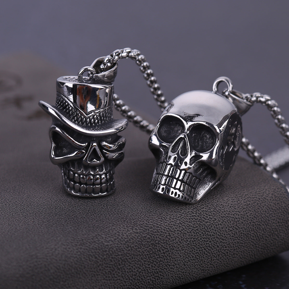 Exaggerated Titanium Steel Skull Pendant