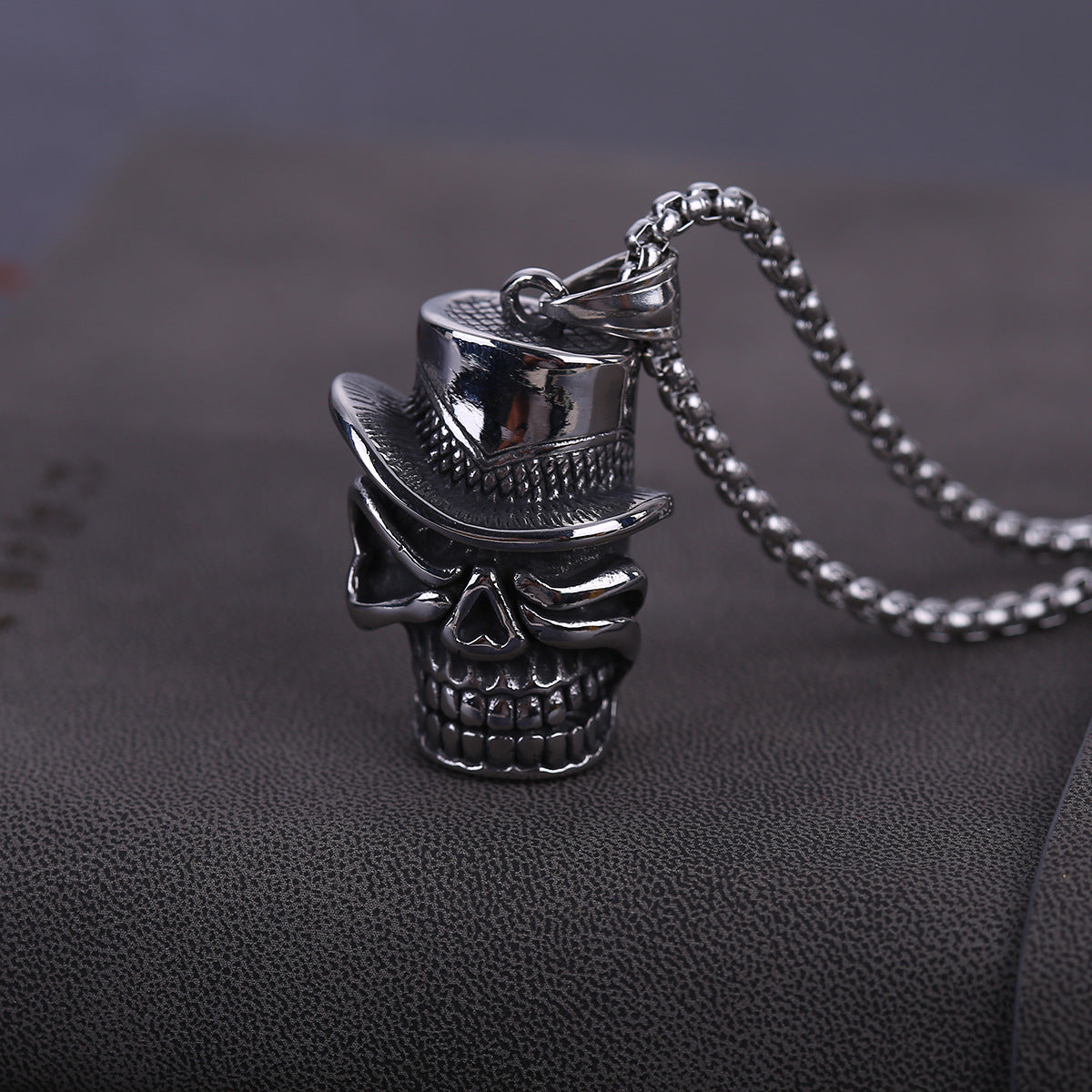 Exaggerated Titanium Steel Skull Pendant