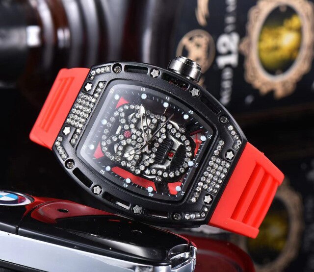 Luxury Skull Head Watch for Men White Silicone Band Sports Diamond Rhinestone Hip Hop Gold Clock Watches Male relogio masculino