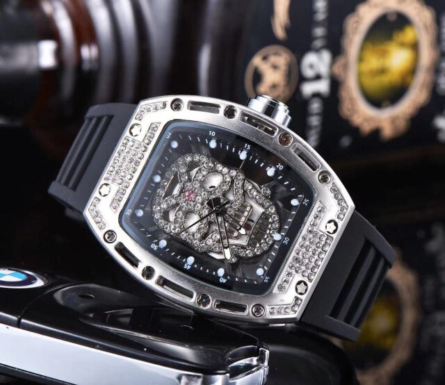 Luxury Skull Head Watch for Men White Silicone Band Sports Diamond Rhinestone Hip Hop Gold Clock Watches Male relogio masculino