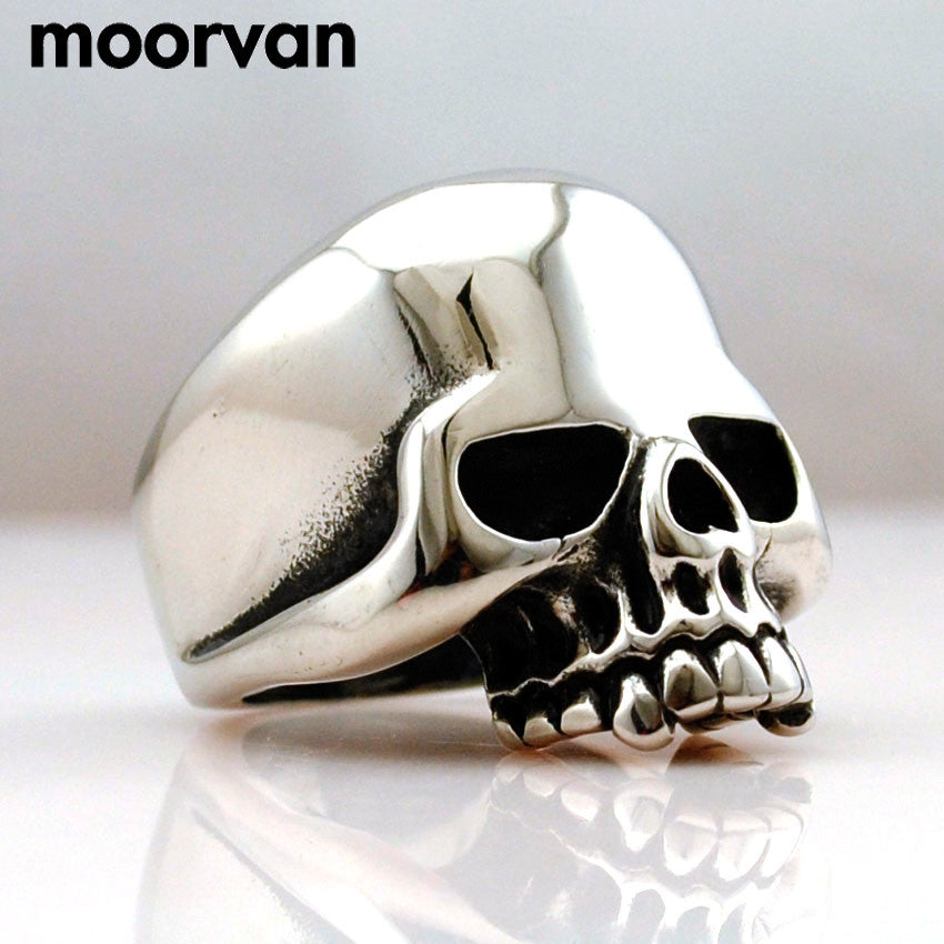 Moorvan Drop ship Cool Stainless Steel Rings For Men Trendy Smooth Polishing Big Tripple Skull Ring Punk Biker Jewelry VR312